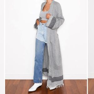 Tofino Towel Co THE SERENE COVERUP OS